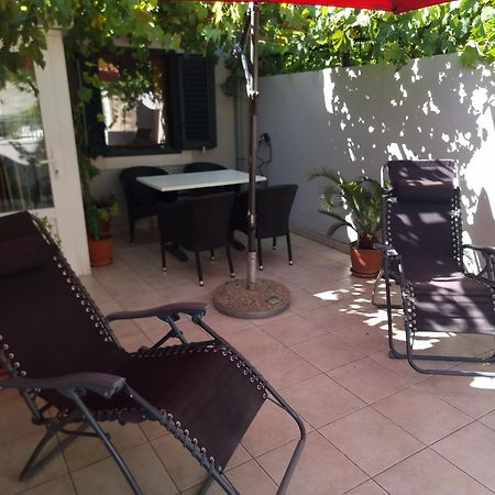 Apartment 22 Omiš Zewnętrze zdjęcie
