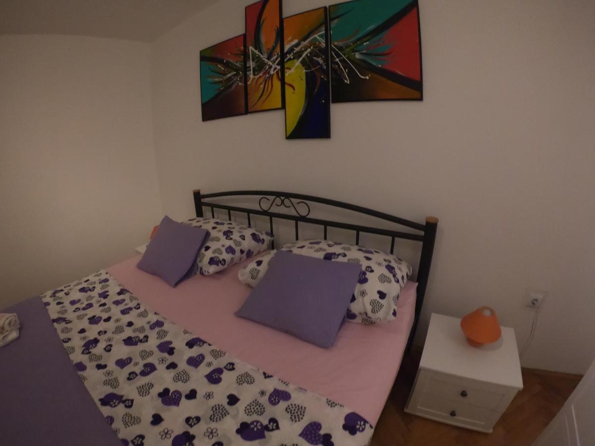 Apartment 22 Omiš Zewnętrze zdjęcie