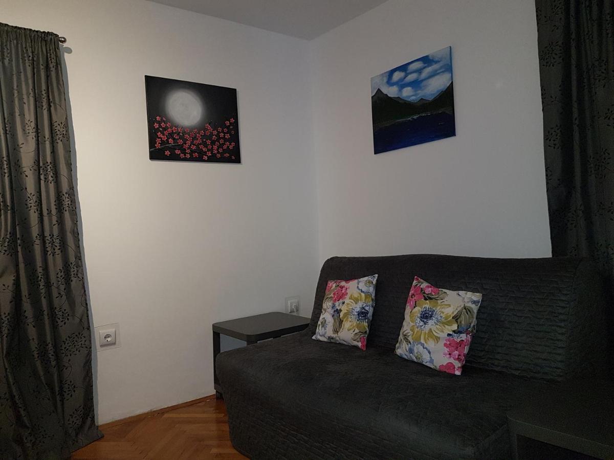 Apartment 22 Omiš Zewnętrze zdjęcie