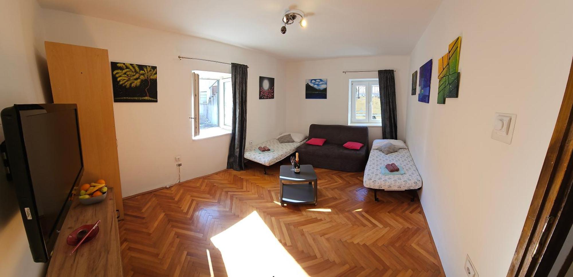 Apartment 22 Omiš Zewnętrze zdjęcie