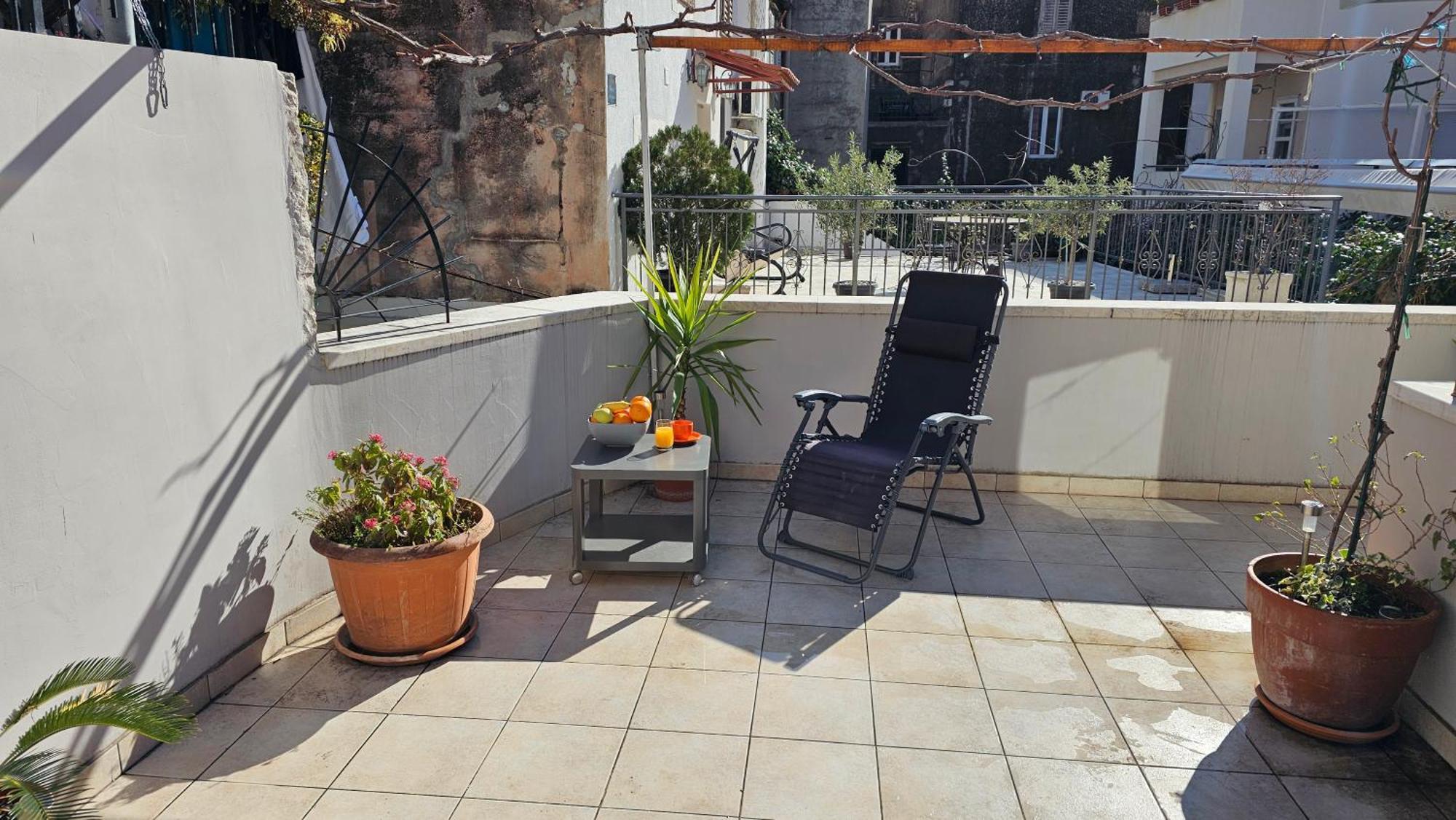 Apartment 22 Omiš Zewnętrze zdjęcie