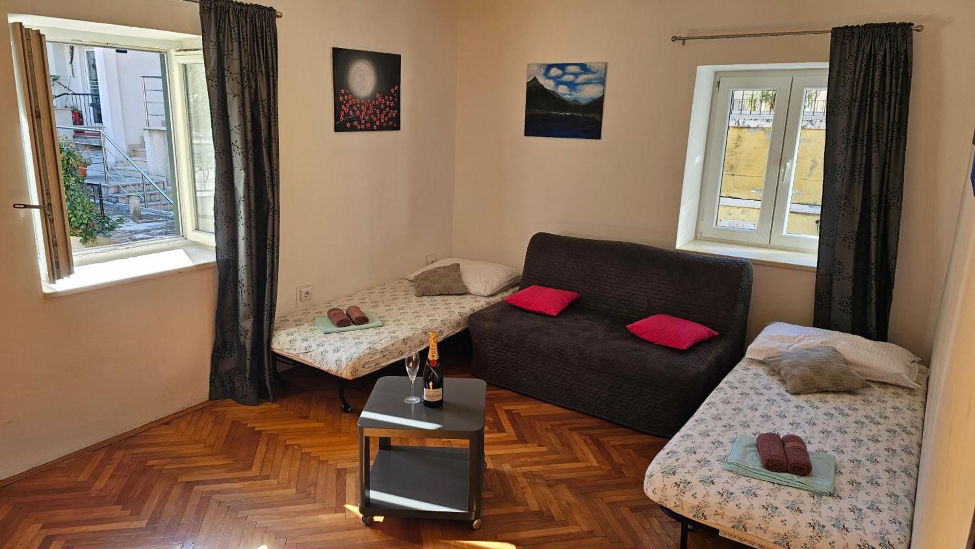 Apartment 22 Omiš Zewnętrze zdjęcie