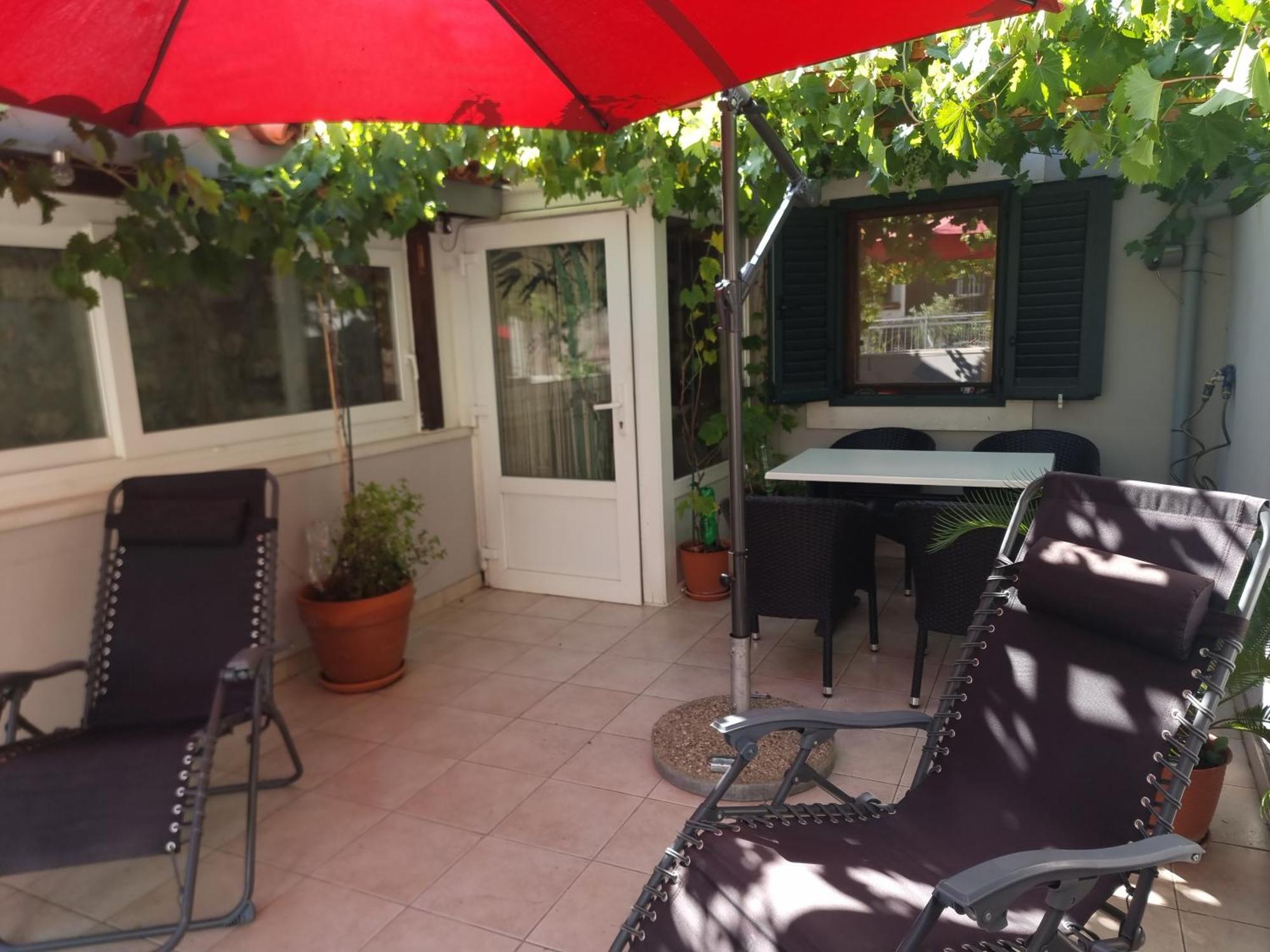 Apartment 22 Omiš Zewnętrze zdjęcie