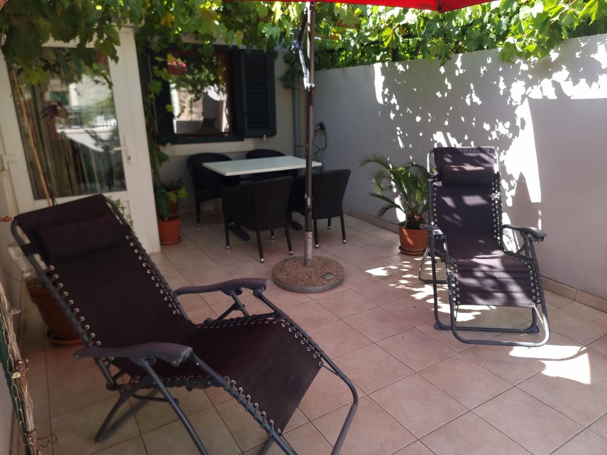 Apartment 22 Omiš Zewnętrze zdjęcie