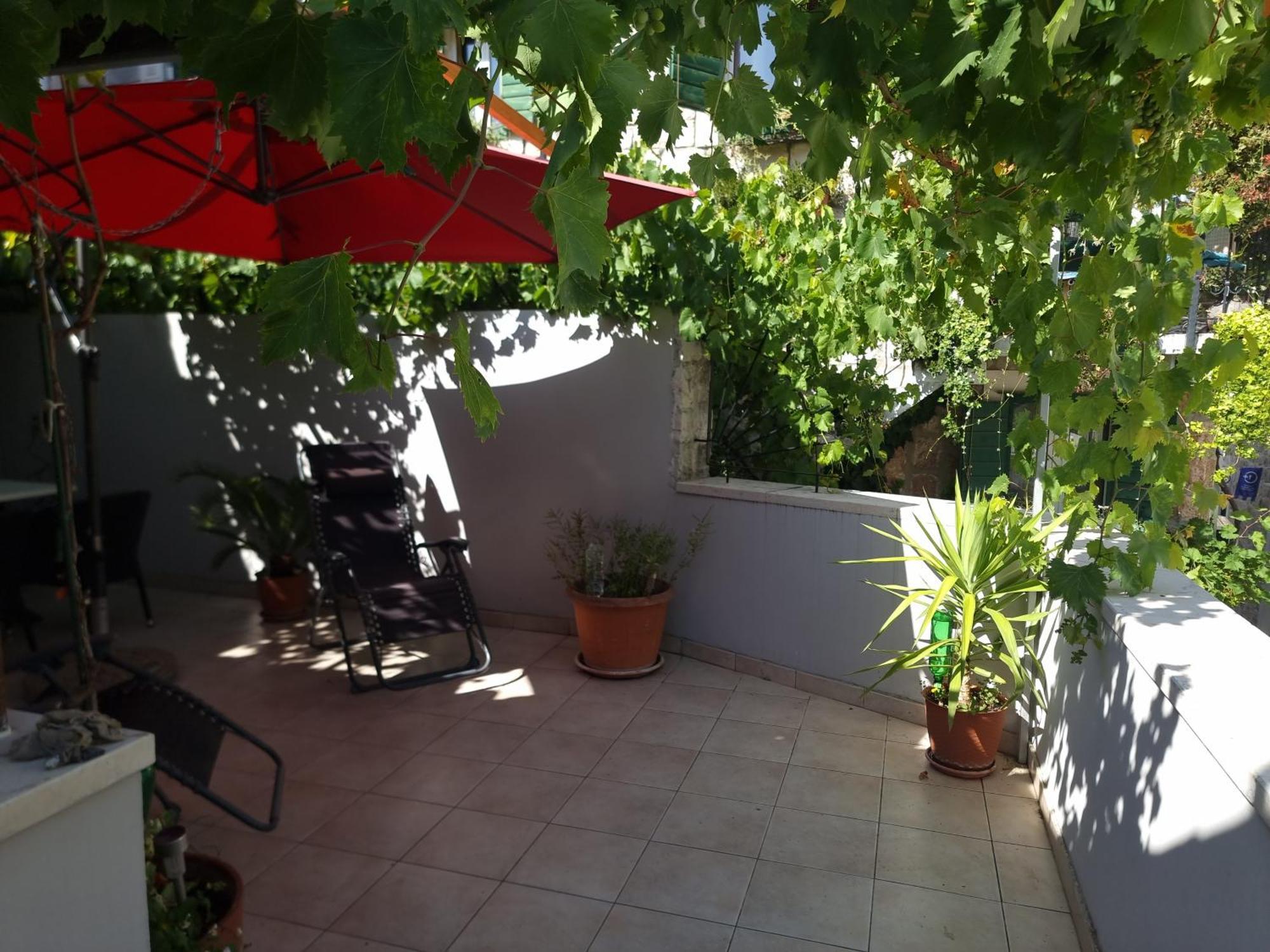 Apartment 22 Omiš Zewnętrze zdjęcie