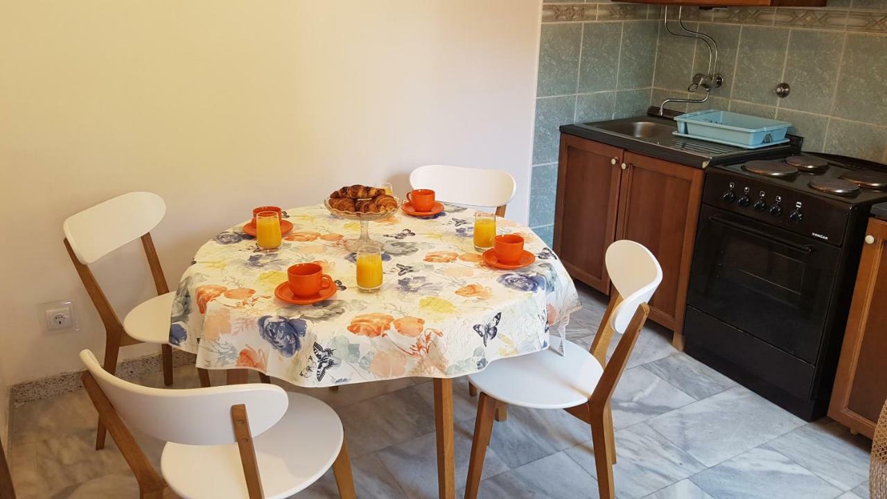 Apartment 22 Omiš Zewnętrze zdjęcie